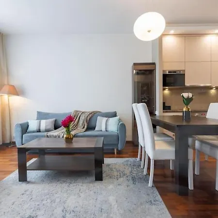 Urban - Great Location - Center - Stawki شقة