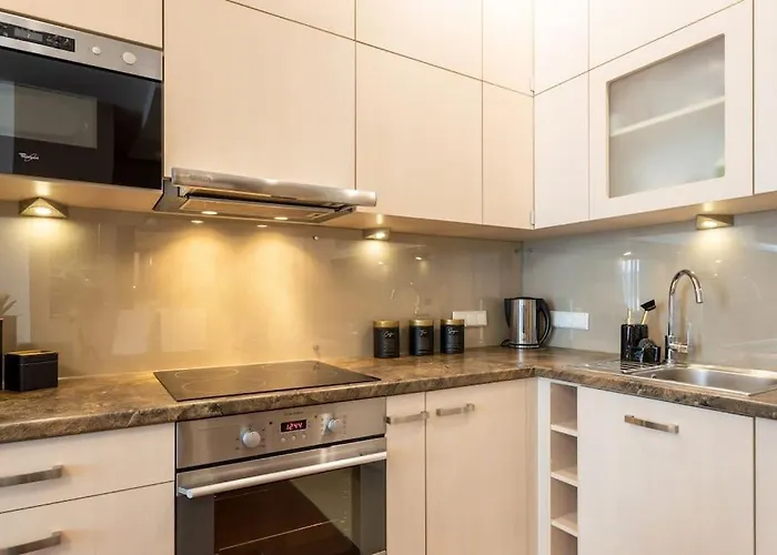 Apartament Urban - Great Location - Center - Stawki