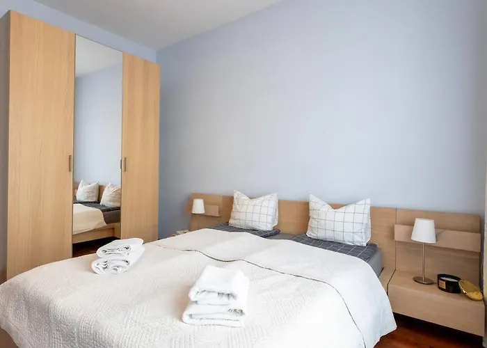 Urban - Great Location - Center - Stawki